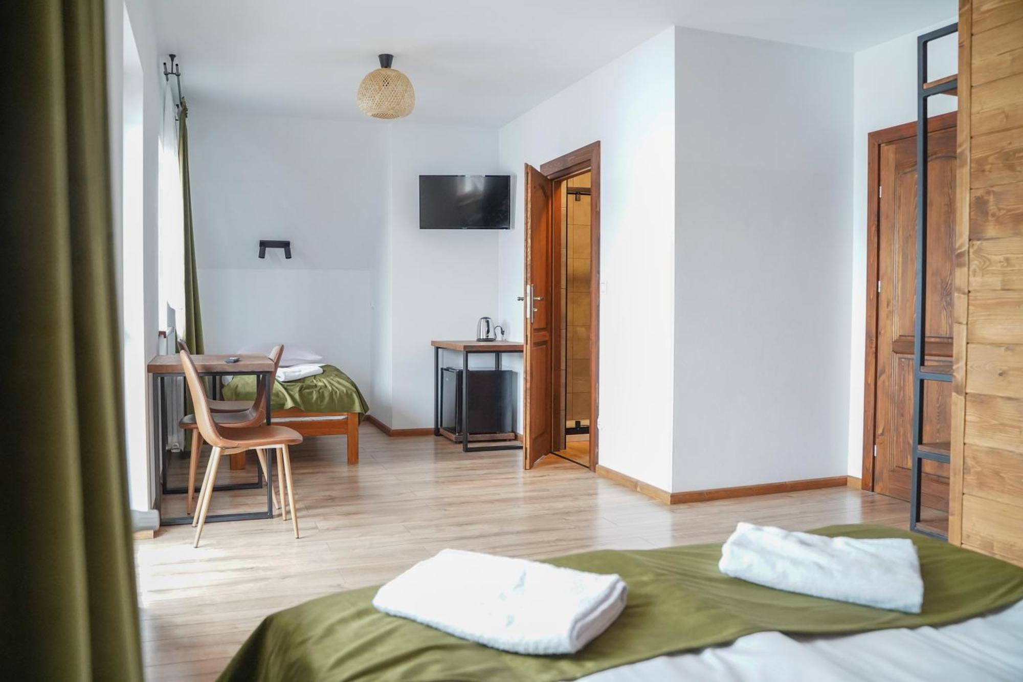 Goralsko Manufaktura Hotell Bukowina Tatrzańska Eksteriør bilde